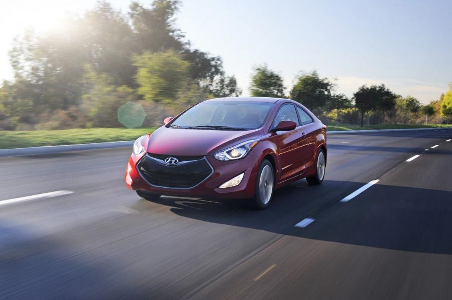  Hyundai Elantra Coupe 2014 года  (фото 25 из 25)